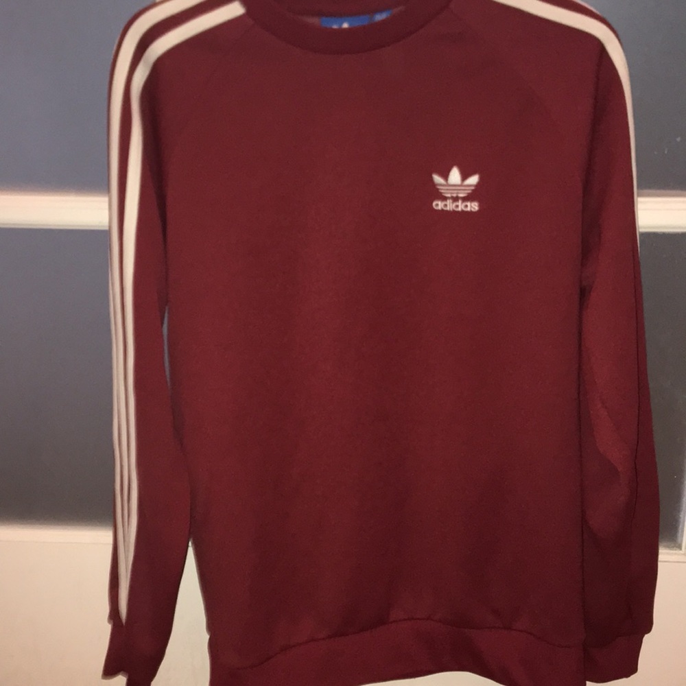 Sweatshirt small in men’s, willing to negotiate